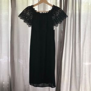 Eliza J Black Floral Shoulder Slinky Dress